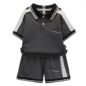 Conjuntos de roupas crianças roupas de verão listrado padrão meninos camiseta curto treino menino estilo casual