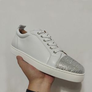 Lusso di alta qualità Sneaker bassa Scarpe casual Pelle da uomo Fondo rosso passeggiata Piattaforma esterna Nero bianco piatto Mocassino di design run diamante Scarpe da tennis da donna scarpe da escursione