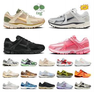 OG ZOOM VOMERO 5 FOTON DUST RUNNINGSKOR METALLISK SILVER KVINNA MENSKOM Black Panda Sail Oatmeal Supersonic Doernbecher Gundam Trainers Runners Sport Sneakers