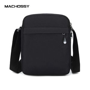 Borsa a tracolla da uomo di marca di moda Borse a tracolla impermeabili di alta qualità per viaggi d'affari Crossbody maschio Mini 240110