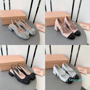 Scarpe Mary Jane scarpe da donna di marca famosa banchetto sexy Abito da sposa principessa scarpe da donna super spessa fibbia in metallo pelle nera oro tacchi alti classici