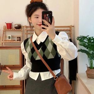 Vintage Short Pullover Westen Frauen Diamond Check Tops gestrickt V-Ausschnitt All-Match-Studenten Preppy Herbst Winter Outwear Chic Frau 240109