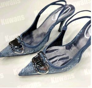 2024ss New D-Venus Denim Heels Slingback Womens Sandals Pumps D Kittie Canvas D Venus Beach Summer Luxury Designer womens High Heel 465