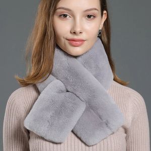 Koreansk fast färg Faux Rabbit Fur Cross Plush Scarf Women's Winter Thicken Double Sided Collar Neck Protector Varma halsdukar T27 240110