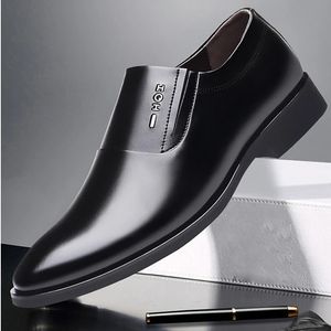 Men Business Dress Leather Shoes Spring Autumn Leisure Genuine Breathable Soft Sole Invisible Elevated Anti Slip Casual 240110