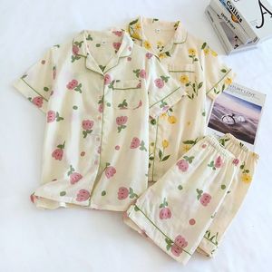 Summer Fresh Flowers Shorts Pyjamas Ställer in kvinnor 100% GASE BOMULL JAPANSKA Söta korta ärmar Sovkläder 240110