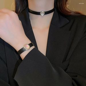 Conjunto de collar y pendientes para mujer, Gargantilla de cuero negro con piedra de ópalo coreano, pulseras, joyería Sexy