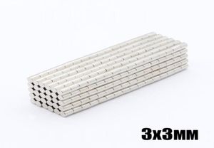 100 Stück N35 Rundmagnete 3 x 3 mm Neodym Permanent NdFeB Starker, leistungsstarker magnetischer Mini-Kleinmagnet1651649