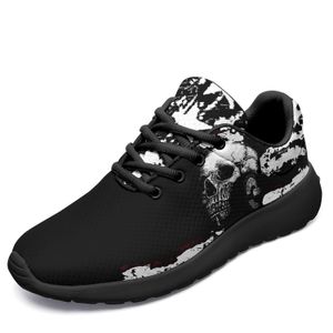 Moda Kafatası Siyah Beyaz Moda Kendi Tasarımcı Pod İsim Numarası Logo Kişiselleştirilmiş Hafif Konfor Unisex Sneaker Dantel Up Popüler Marka Spor Ayakkabıları