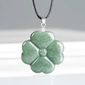 Hängen S925 Silver Burmese Jade Lucky Clover Pendant Natural Necklace Designer Jadeite Green Stone Real Fashion Jewelry Vintage