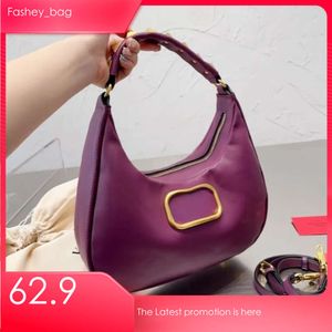 Designer One Hot Tassel Handbag Lady Famous Brands Pu Shoulder Bag Classic Fashion Chain Brand Wallet