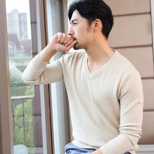 Man Clothes Pullovers Solid Color Knitted Sweaters for Men Beige No Hoodie Business Plain V Neck in Golf Jumpers Maletry S X 240110