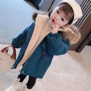 Jackor Girls Baby's Kids Coat Jacket Outwear 2024 Huva plus Velvet Thicken Warm Winter Autumn Top Cotton Teenager Fleece Children's C