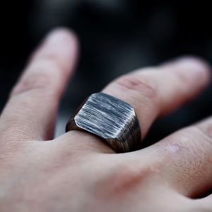 Vintage Simple Square14K White Gold Mens Rings Vintage Rustik för manlig pojkvän Biker smycken Kreativitetsgåvor