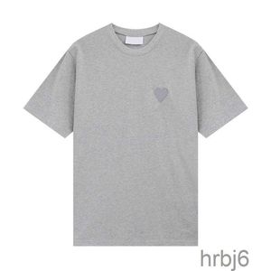 تلعب العلامة التجارية tshirts أحدث رجال النساء مصممون من T Fashion Men S Casual Tshirt Man Clothing Little Red Heart Chuan Kubao Ling Polo Shirt LT