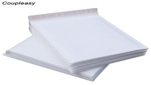 50pcs New White Kraft Paper Bubble Envelopes Bags Mailers Padded Bubble Envelope Waterproof Foam Mailing Bag 8 sizes Y2003924120