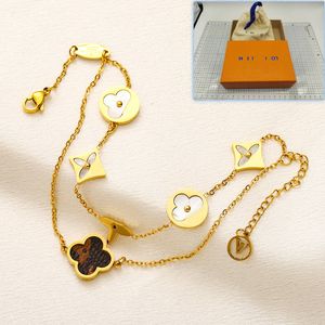 Boutique Gold Plated Clover Bracelet Designer Brand Jewelry Stainless Steel Luxury Gold Plated Chain Bracelet Women New Charm Gift Bracelet High Quality Jewelry