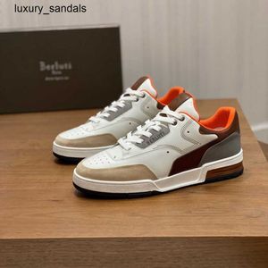 Berluti Herrenschuhe Playoff Ledersneaker Berlut Bru 2024 Neue Herren Hübscher Low Cut Gespleißt Sport und Freizeit High-End-Mode Trendy für Männer Rj J430