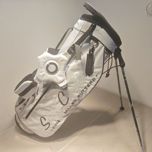 Projektantka worka golfowa Biała stojak Nylonowe wygodne torby golfowe Zostaw nam wiadomość, aby uzyskać więcej szczegółów i zdjęć