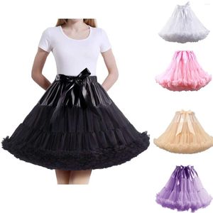 Spódnice lolita halka kobieta krótka podnośnik Rockabilly Ruffle Tiul Black White Pick Stock Puffy Tutu spódnica cosplay koktajl #g3