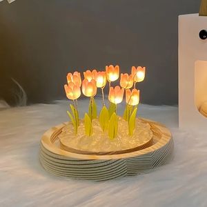 1 Stück Tulpen, Geschenke für Frauen, Blumengeschenke für Sie, Geschenke für Frauen, Geburtstag, Weihnachten, künstliches Dekor in Glaskuppel mit LED-Licht, Nachtlicht, Frauengeschenke