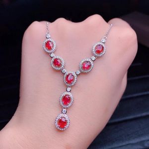Pendants Nutural Ruby Sterling Silver Pendant Necklace Luxury Noble Jewelry Designers Y Shape Valentine Gifts Embellished with Diamond
