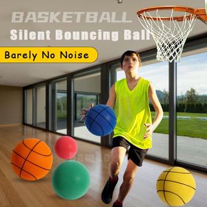 Tamanho de basquete silencioso 7 Squeezable Mute Bouncing Basquete Indoor Silent Ball Foam Basketball 24cm Bounce Football Sports Toys 240111