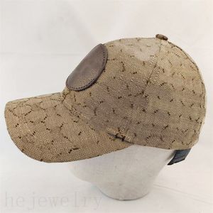 Cappelli firmati per uomo berretti da baseball di lusso vestito sportivo estivo cappelli giornalieri da esterno a tesa curva con cappelli di vestibilità distintivi a lettera intera zb111