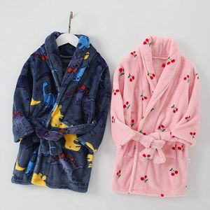 Inverno macio quente banho robe para meninas pijamas dos desenhos animados robe bonito rosa crianças vestido dinossauro meninos sleepwear crianças roupão 240111