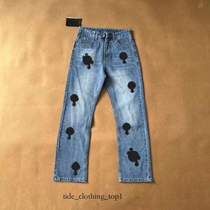 2024 CH Mens Jeans مصمم يصنع القديم الغسول Chrome بنطلون مستقيم القلب يطبع النساء الرجال غير الرسمي الطويل الطويل الأزرق Chromees 17