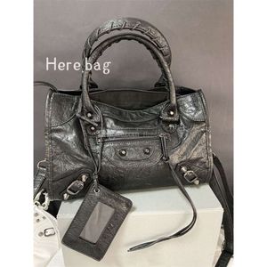 Vintage 2024 Damen Totes Tasche Motorrad Umhängetaschen Luxus Designer Echtes Leder Umhängetasche Clutch Geldbörse Pochette Retro