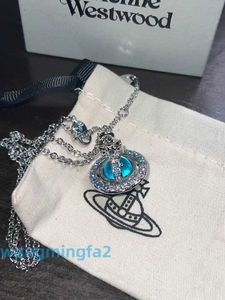 2024Designer Western İmparatoriçe Dowagernecklace Kraliçe Victoria Westwood'un Yeni Orb Gradyanı Mavi Rhinestone Satürn Kolye