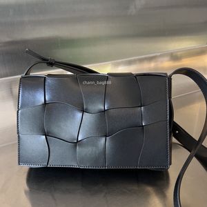 10A من أعلى المستويات النسخ المتماثل BV's Cassette مصمم رفرف حقيبة Crossbody حقيبة الكتف 23 سم intreccio ذا البقر المربع مع مربع الشحن المجاني VV017