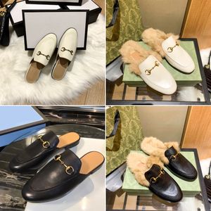 Pantofola in pelle di mulo Designer Princetown Scarpe Ciabatte di lusso Mocassini in velluto da donna in vera pelle con morso Uomo Donna Slip On Flats scarpe