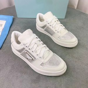 Designers Casual Shoes Letter P Womens British Style Cowhide Lace Up Sports Shoes Green White Box
