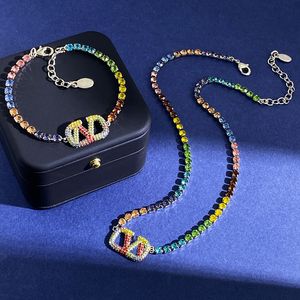 Women Designer Luxury Brass Necklace Bracelet Italian Brand Classic Platinum V-shaped Pendant Colorful Zircon Chain Charm Elegant Jewelry Mother Exquisite Gift