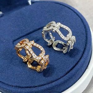 Hot Selling Classic Sterling Sier Horseshoe Buckle Ring Ladies Fashion Temperamento Brand Jewelry Party Party Casal Gift