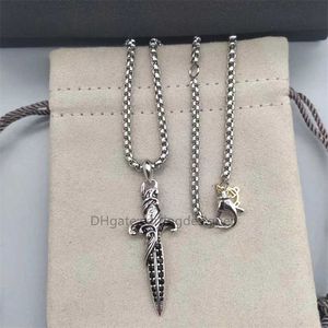 Trend chain Dagger short Necklaces tennis 2023 Retail Neo-Gothic necklace For Men Women designers Wholesale sword Pendant Necklace dainty Punk Jewelry