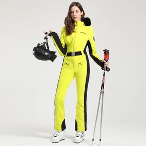 Ski Suit Women Thickening Snowboard Female Overalls Winter Windproof Waterproof Breathable Clothing Skiing Suit 240111