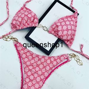 202411 Costumi da bagno da donna sexy Designer Set bikini Costumi da bagno trasparenti a forma di cinturino Costumi da bagno da donna Costumi da bagno Costumi da bagno donna da spiaggia Biquini Costumi da bagno di marchi di lusso misti