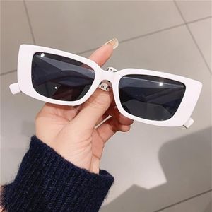 Retro branco retangular óculos de sol feminino 2021 na moda marca designer tons pequeno quadro óculos de sol feminino sexy oculos uv400287p