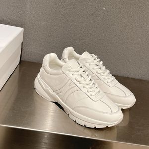 Designer Light Luxury Oeline, Simple Shoes -utseende, aldrig trött på, avslappnad samlokalisering av urban vind, en mängd färgkollokation bildade en stark kontrast