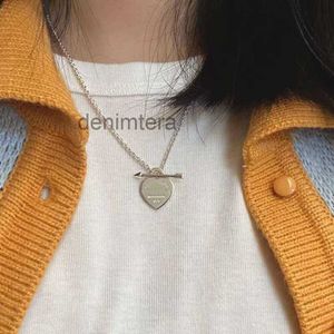 Popular Pendant Necklaces Itys Heart Arrows One Arrow Piercing and Versatile Necklace High Quality Jewelry XOKH