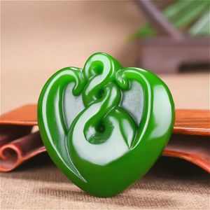 Pingentes em forma de coração natural verde jade pingente colar esculpido charme chinês jóias amuleto acessórios de moda para presentes das mulheres dos homens