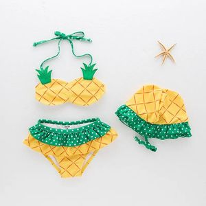 Çocukların üç parçalı mayo bölünmüş tip ananas sarı bikinis kızı kaplıca yüzme yaz kostümü taze ve serin