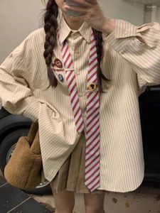Camicette da donna ADAgirl Camicetta a righe Harajuku con cravatta Camicie a maniche lunghe stile preppy per le donne Moda coreana Scuola autunnale