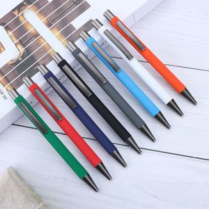 Kampanjannonser Metal Ballpen Gummibelagda sortiment Färger Aluminium Pen Gun Black Clip Metallic Rubberized Soft Paint Ballpoint Pen