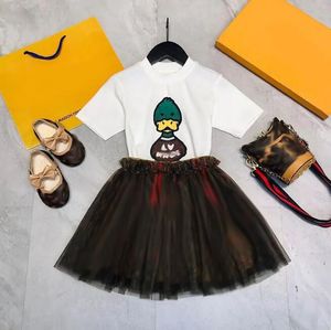 CC Kids Designer Sets Prads çocuk seti v bebek giysileri 2 adet yürümeye başlayan çocuk tişörtlü giyim