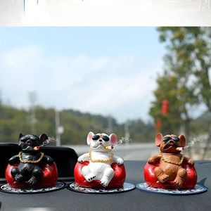 CAR Bulldog Wewnętrzny ornament Dominujący sofa sofa konsoli pulpitowa kreatywność Kreatywność Animenta