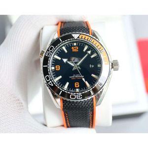 Omegawatch jason007ウォッチメンウォッチシーマスターメンズウォッチ5A高品質の機械式ムーブメントwristwatch 007メンウォッチセラミックベゼルレディースモント